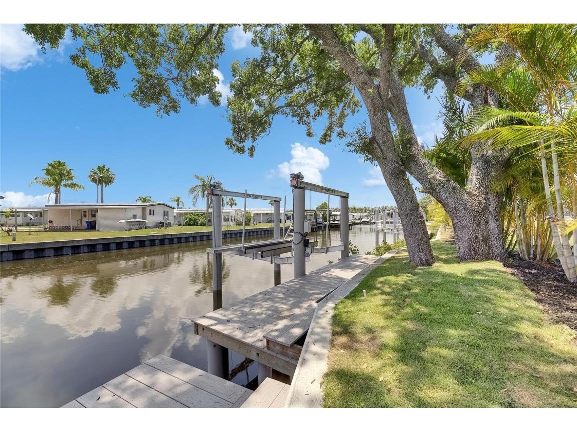 6532 Simone Shores Circle Apollo Beach FL 33572 - ST. CRUEX CANAL TB8390546 image67