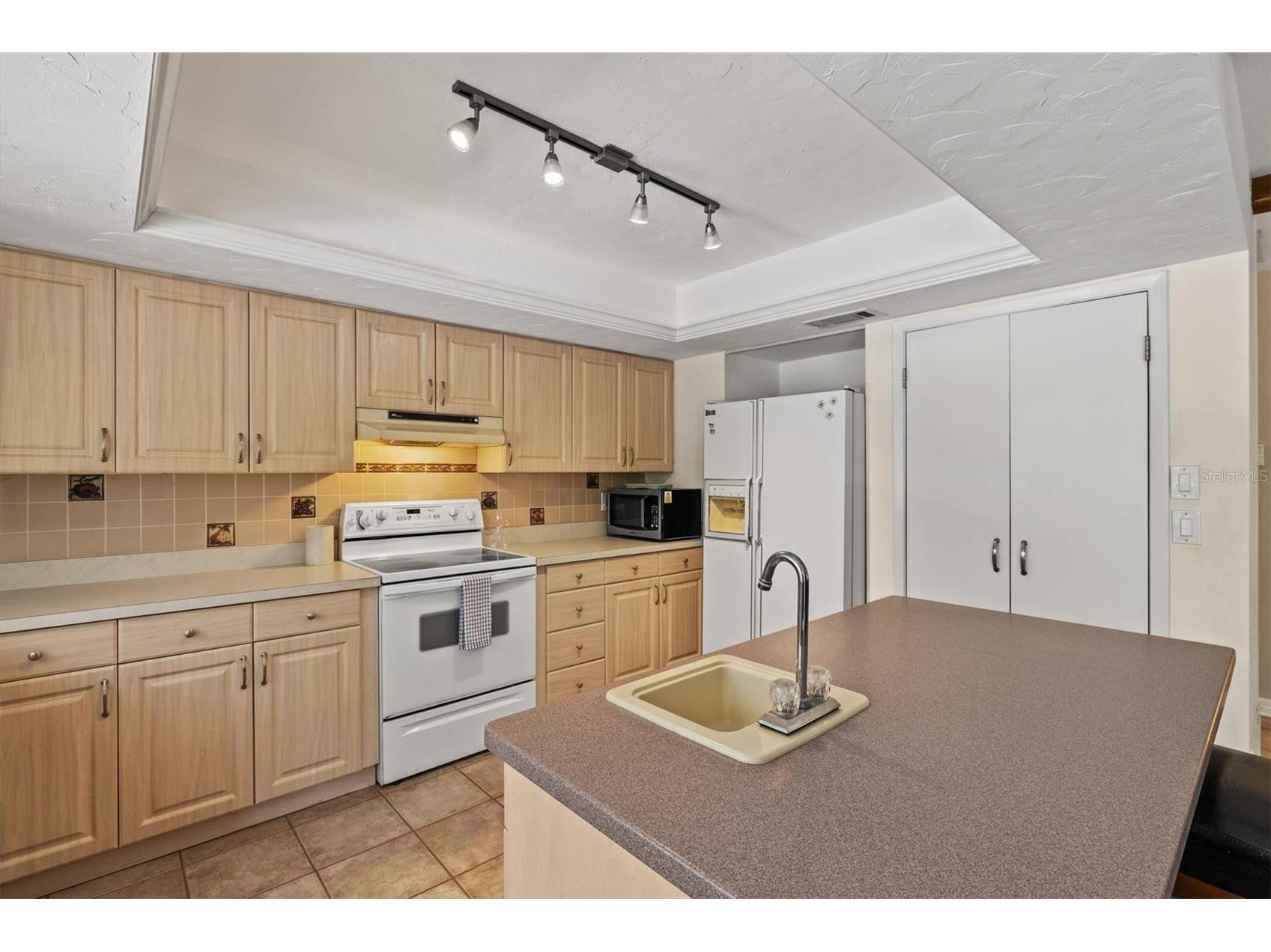 6533 Bowline Drive Sarasota FL 34231 A4692646 image18
