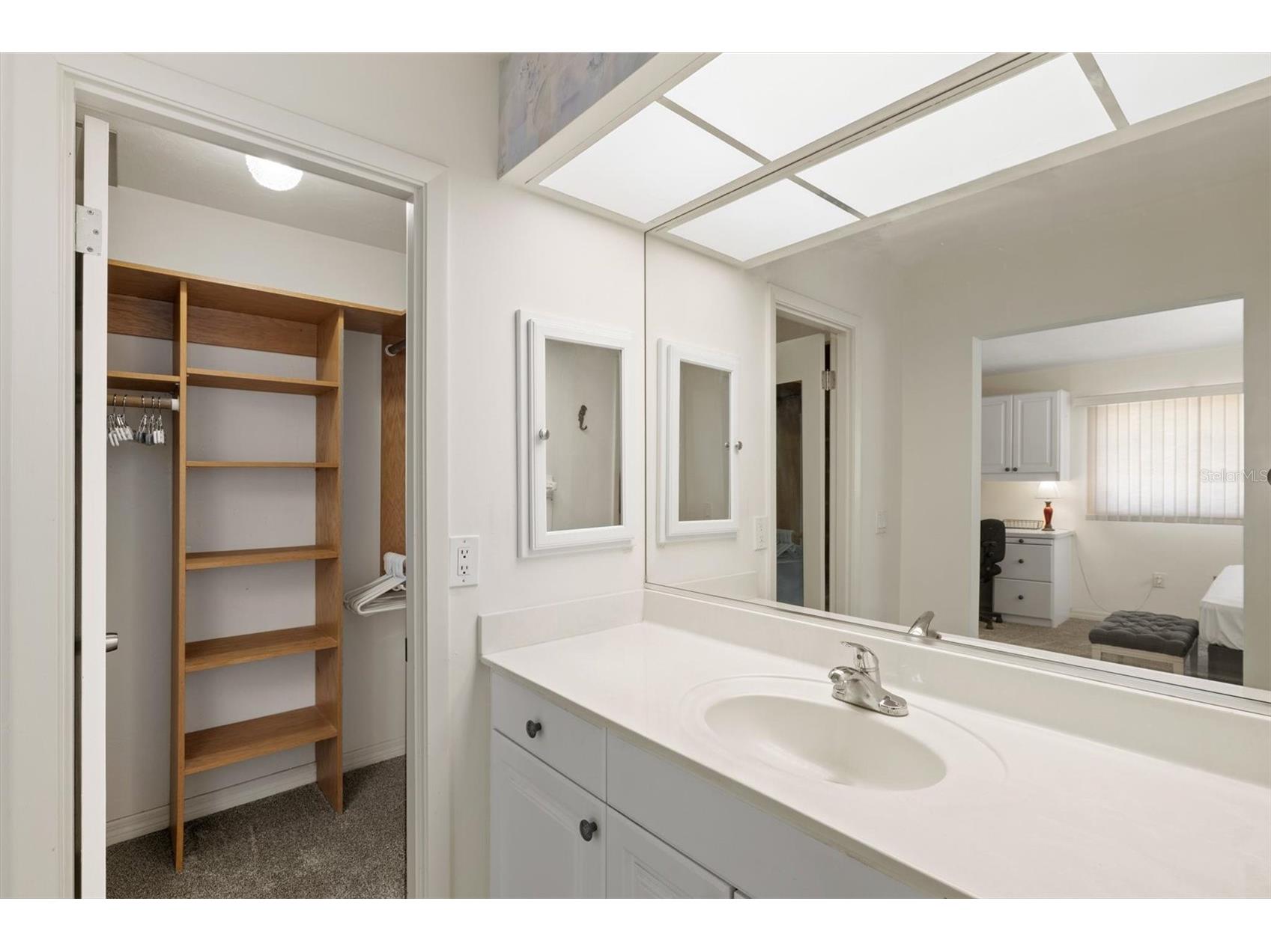 6533 Bowline Drive Sarasota FL 34231 A4692646 image30