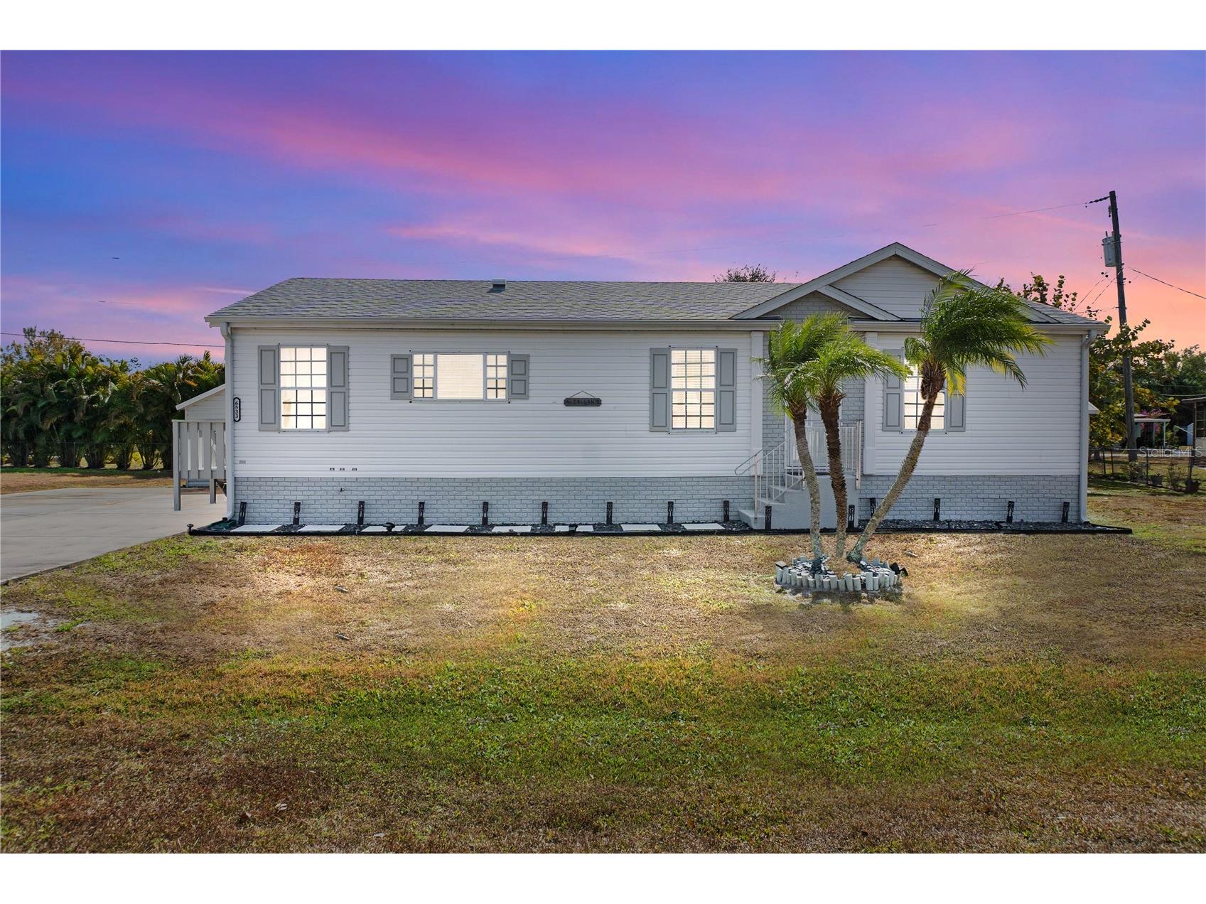 6533 Jack Street Punta Gorda FL 33982 C7520706 image1