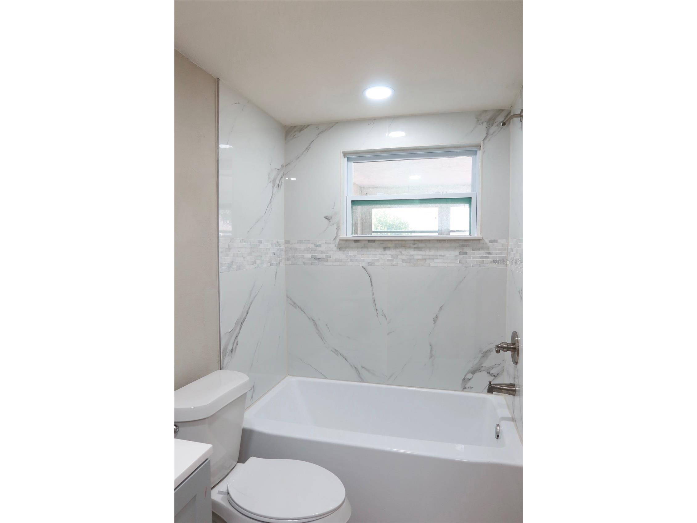 6533 Ridge Crest Drive Port Richey FL 34668 TB8522370 image9