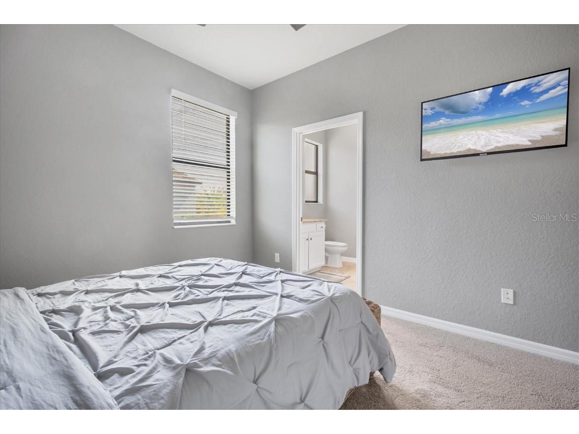 6534 Clairborne Lane Lakewood Ranch FL 34211 A4637811 image24