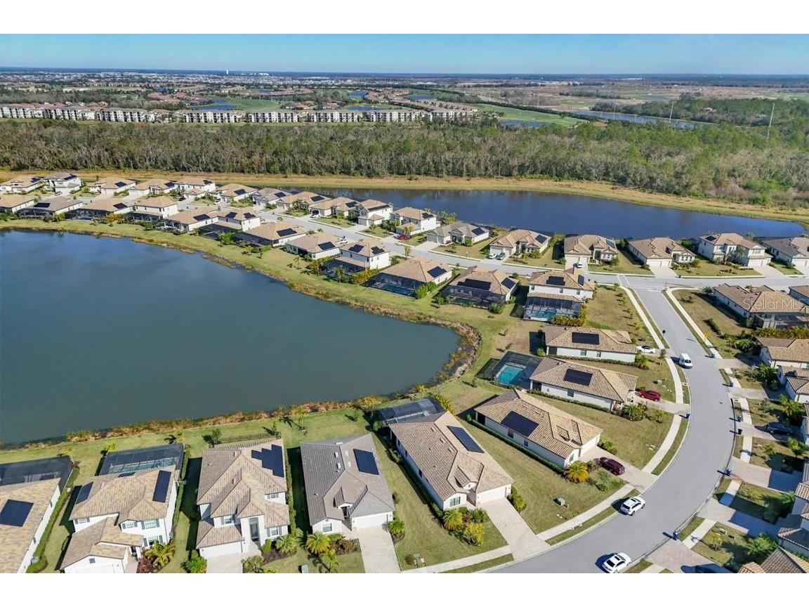 6534 Clairborne Lane Lakewood Ranch FL 34211 A4637811 image36