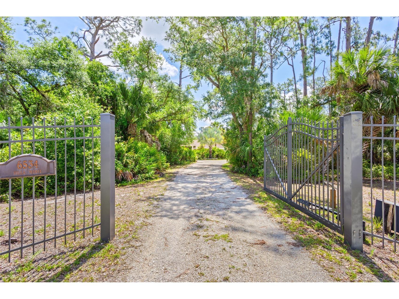 6534 Dunbarton Street North Port FL 34291 C7526524 image2