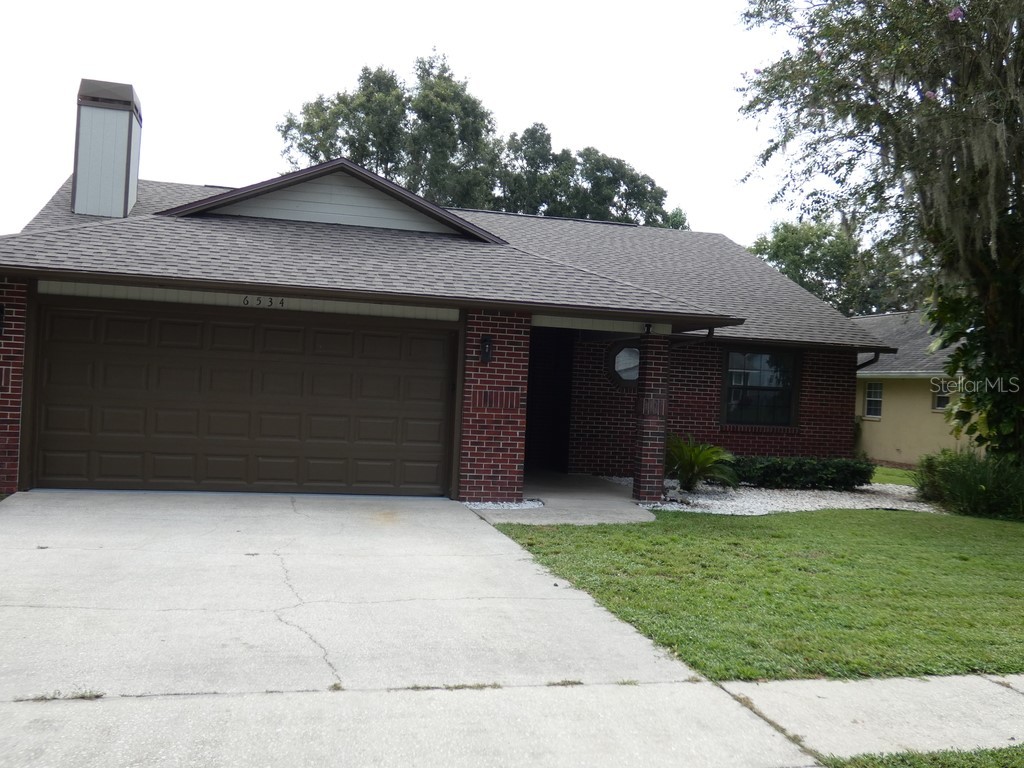 6534 Foxmoor Drive Zephyrhills FL 33542 W7878857 image1