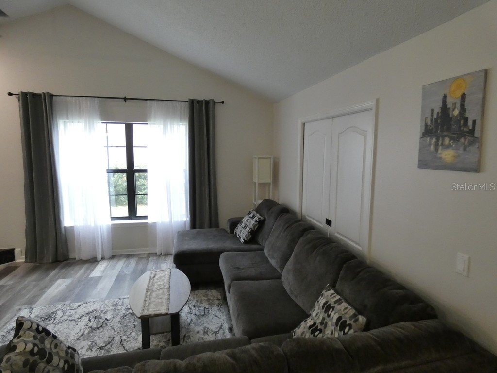 6534 Foxmoor Drive Zephyrhills FL 33542 W7878857 image16