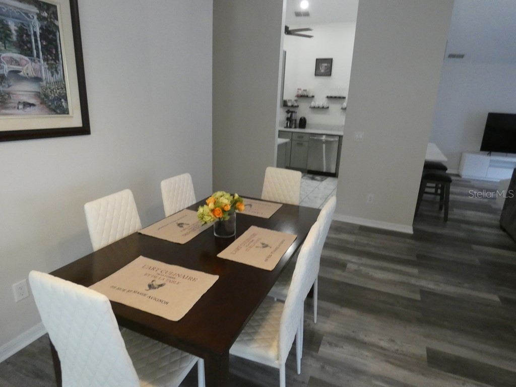 6534 Foxmoor Drive Zephyrhills FL 33542 W7878857 image22