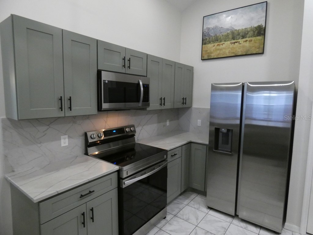 6534 Foxmoor Drive Zephyrhills FL 33542 W7878857 image3