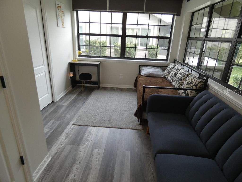 6534 Foxmoor Drive Zephyrhills FL 33542 W7878857 image9