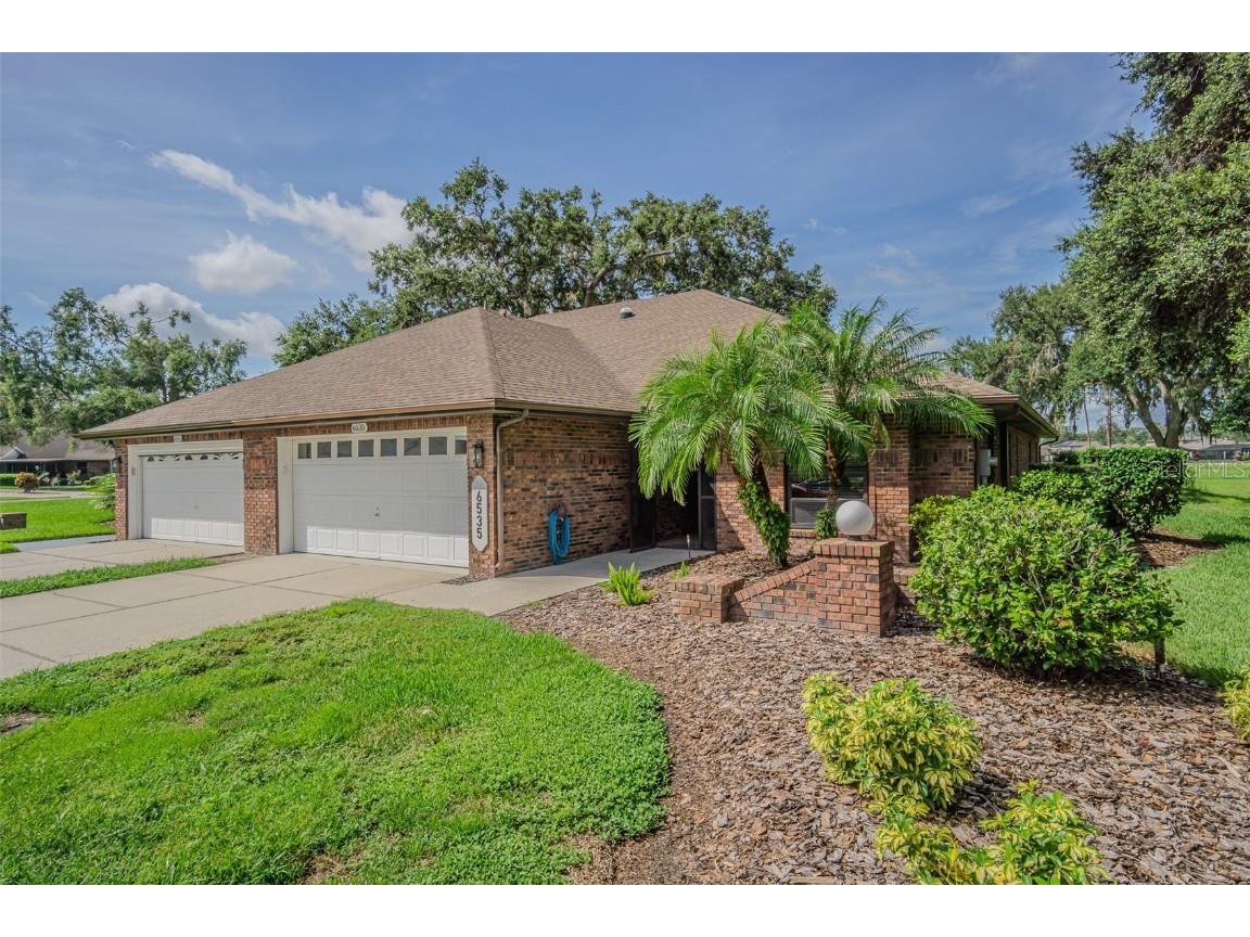6535 Brentwood Drive Zephyrhills FL 33542 TB8405615 image1