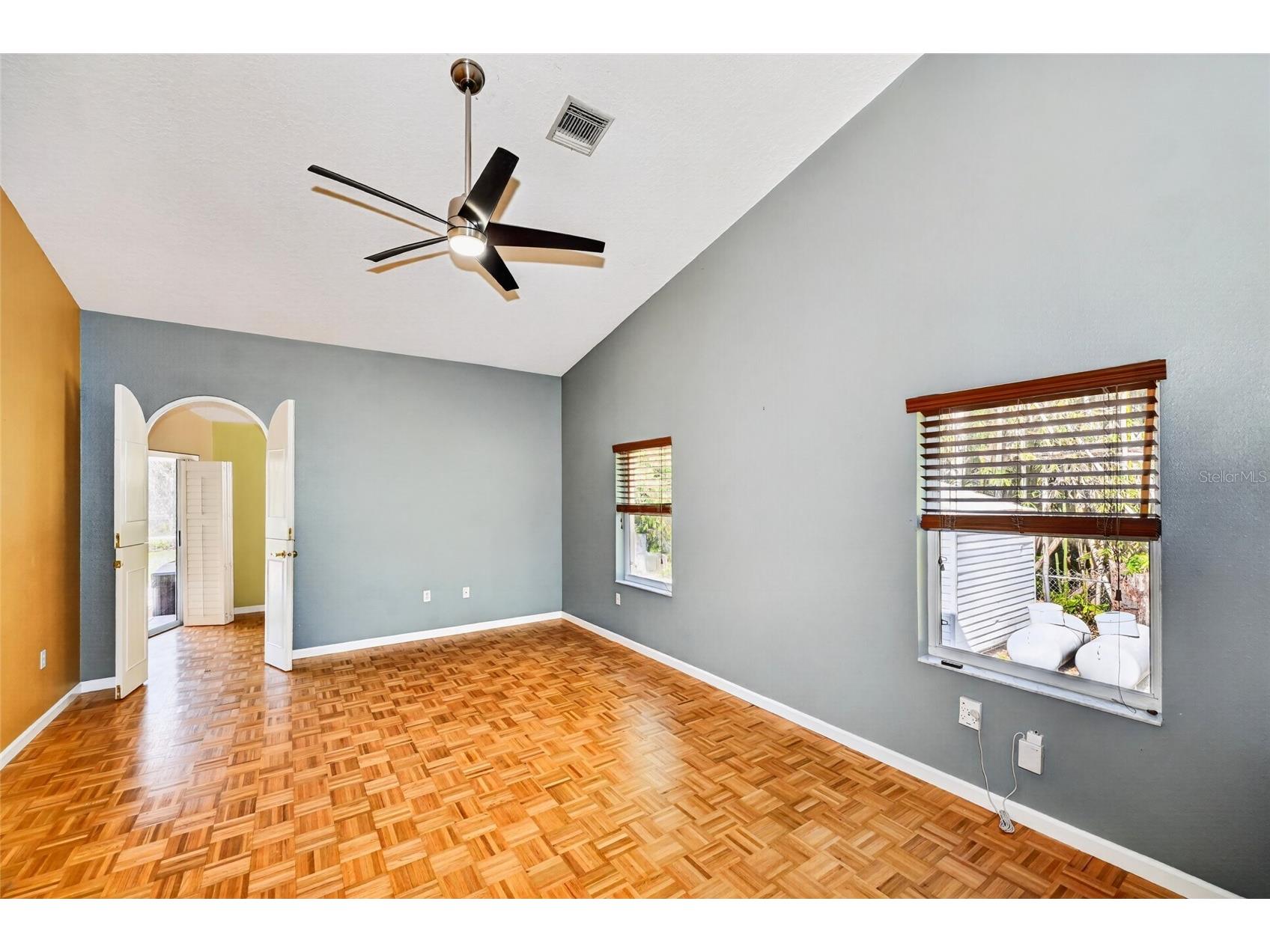 6535 Canary Street Sarasota FL 34241 - ON GOLDEN A4690621 image20