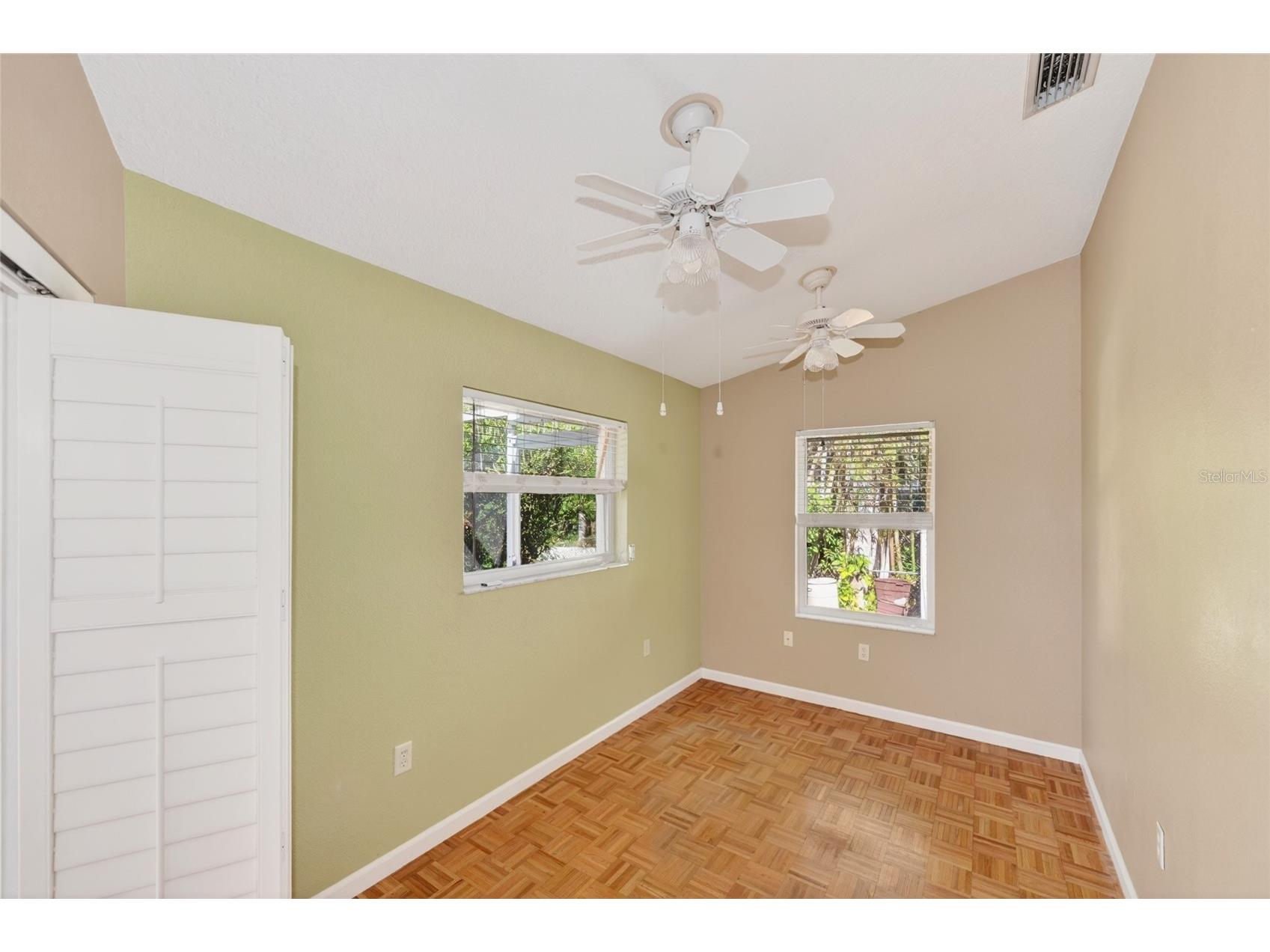 6535 Canary Street Sarasota FL 34241 - ON GOLDEN A4690621 image22