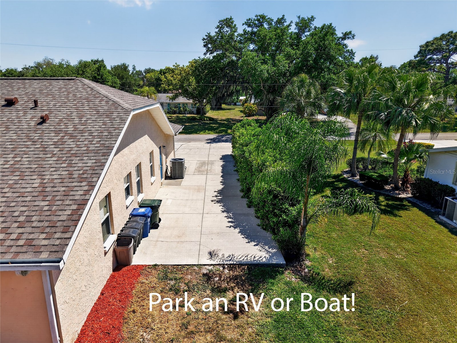 6535 Canary Street Sarasota FL 34241 - ON GOLDEN A4690621 image36