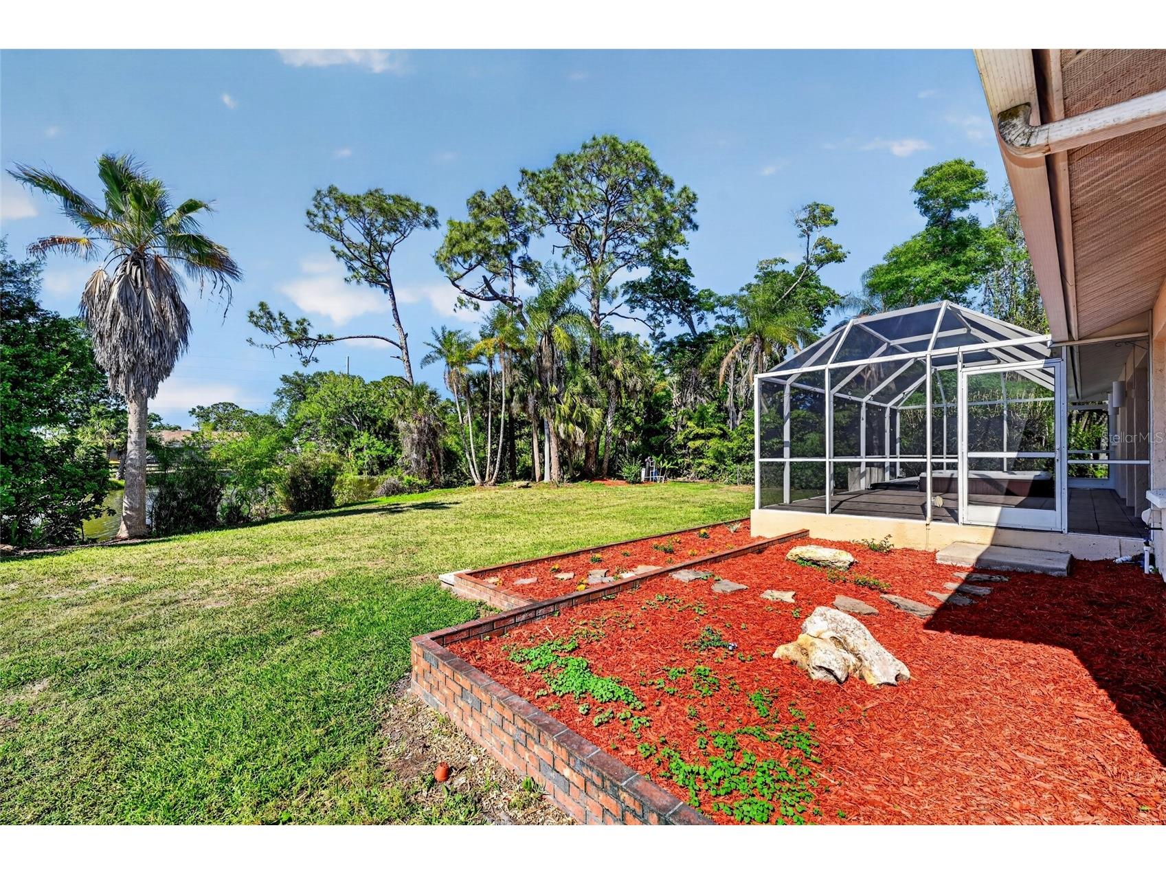 6535 Canary Street Sarasota FL 34241 - ON GOLDEN A4690621 image43