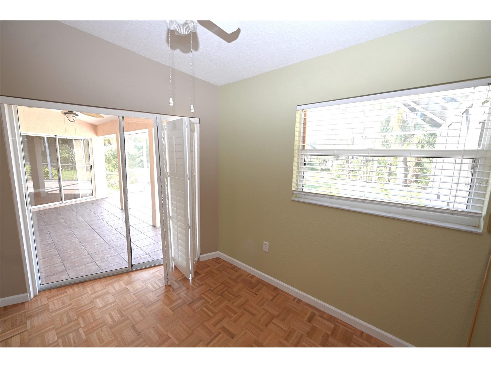 6535 Canary Street Sarasota FL 34241 - ON GOLDEN A4698749 image21
