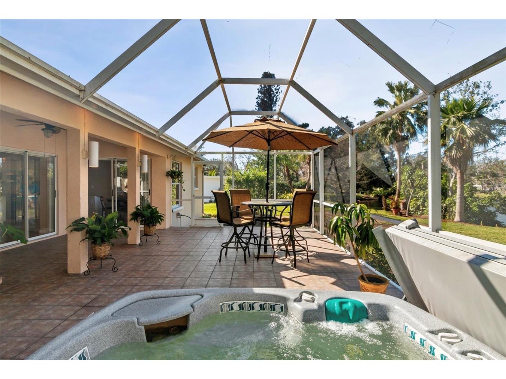 6535 Canary Street Sarasota FL 34241 - ON GOLDEN A4698749 image29