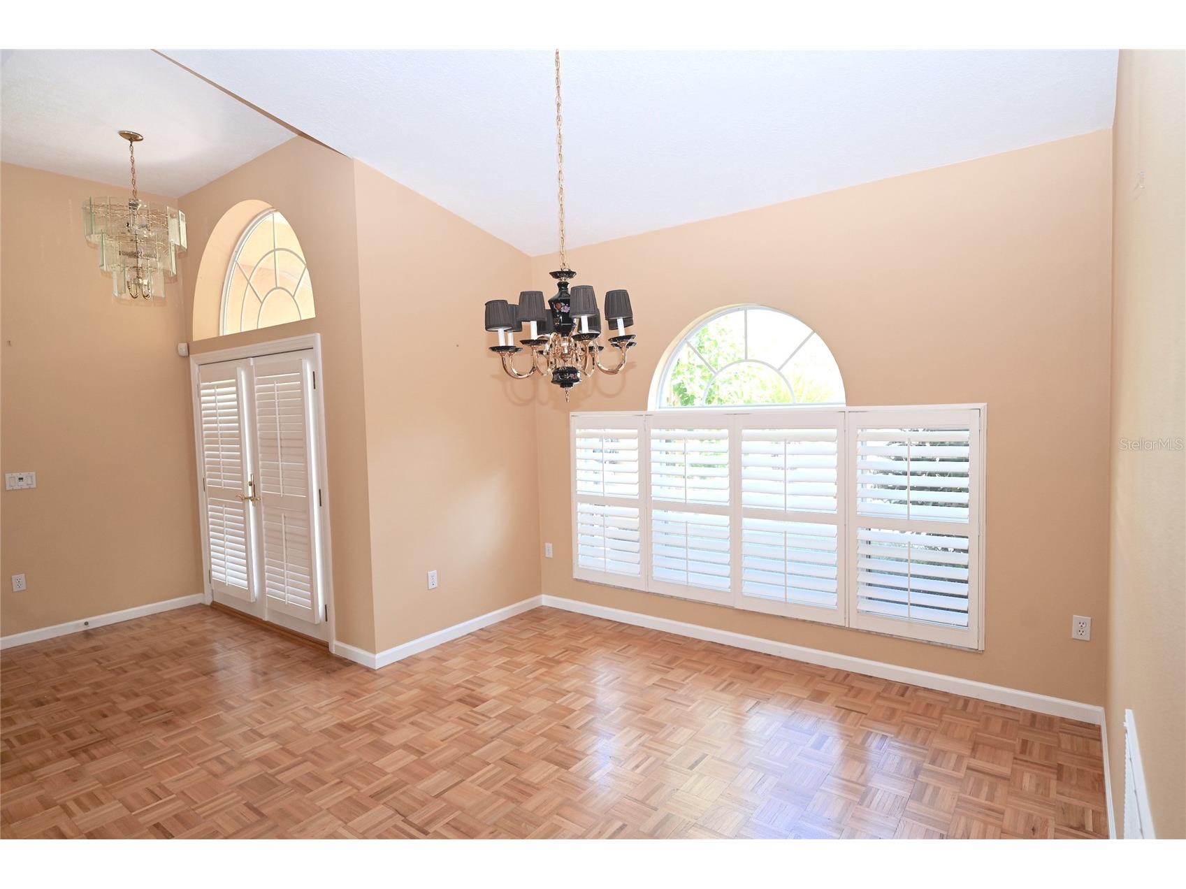 6535 Canary Street Sarasota FL 34241 - ON GOLDEN A4698749 image3