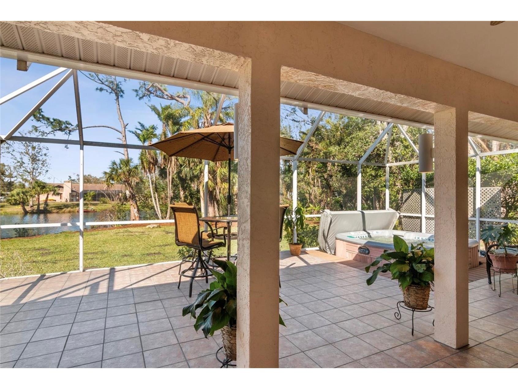 6535 Canary Street Sarasota FL 34241 - ON GOLDEN A4698749 image31