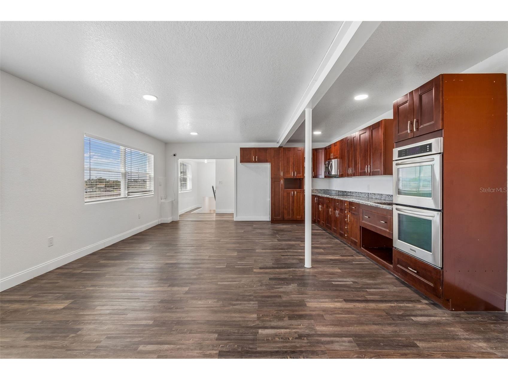 6536 Lincoln Way N Saint Petersburg FL 33702 TB8499814 image24