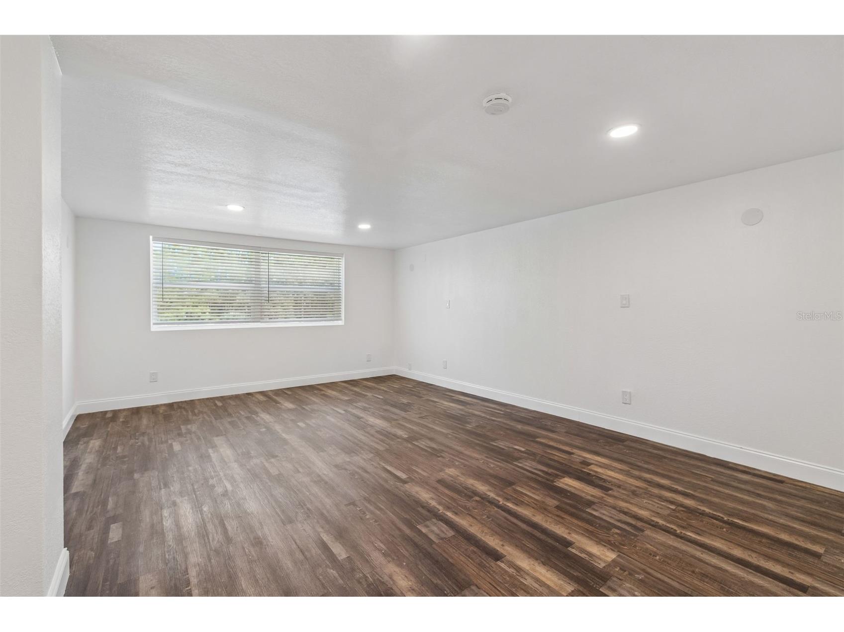 6536 Lincoln Way N Saint Petersburg FL 33702 TB8499814 image28