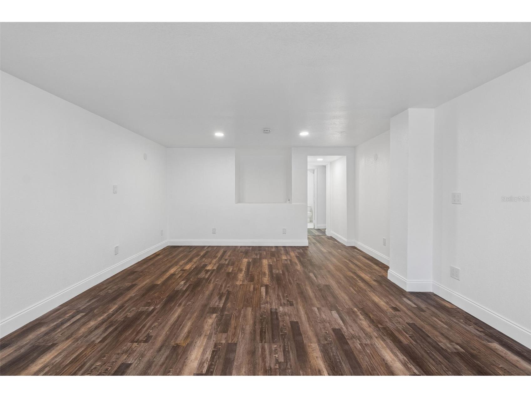 6536 Lincoln Way N Saint Petersburg FL 33702 TB8499814 image29