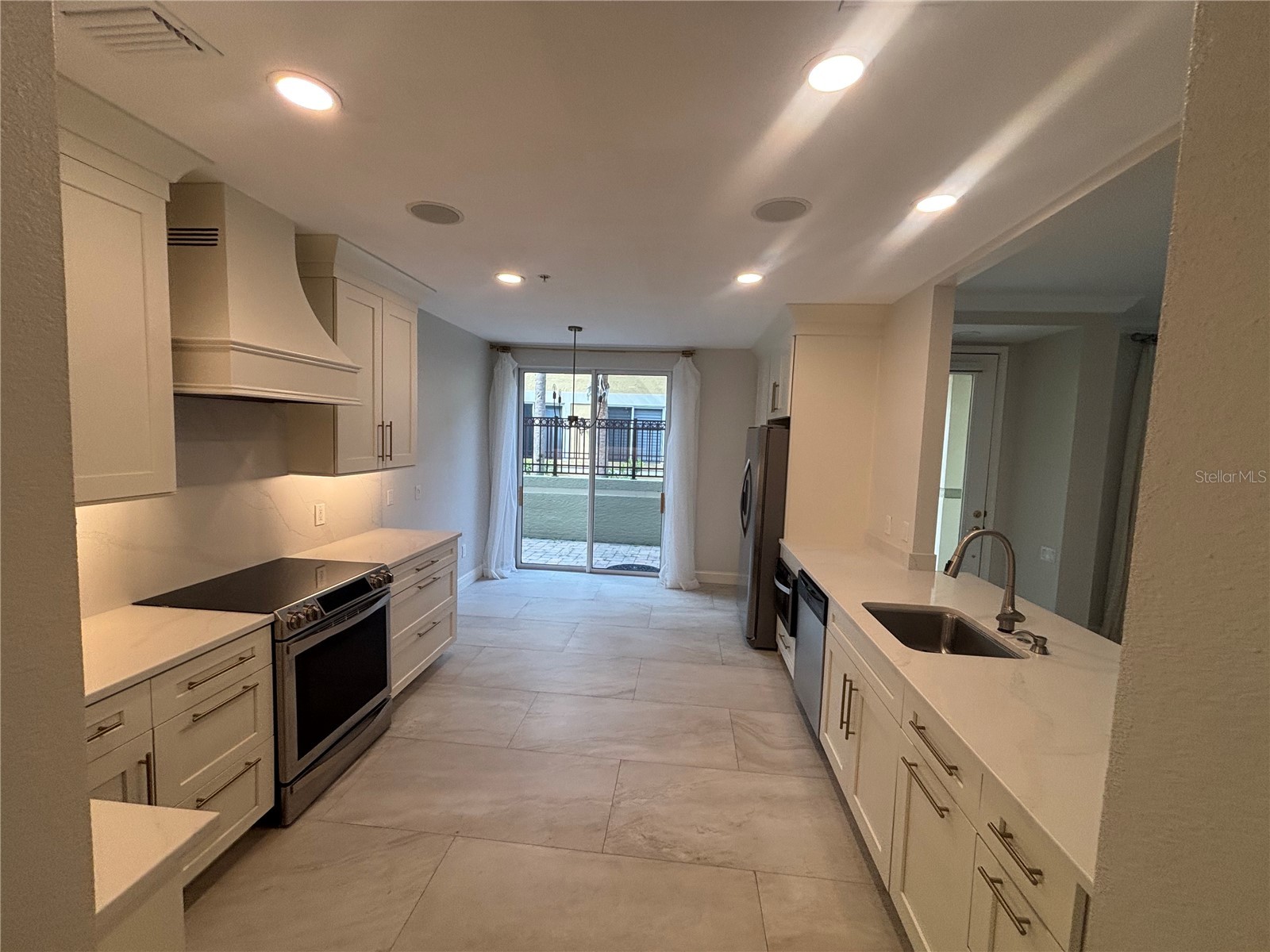 6536 Moorings Point Circle #101 Lakewood Ranch FL 34202 A4693212 image3