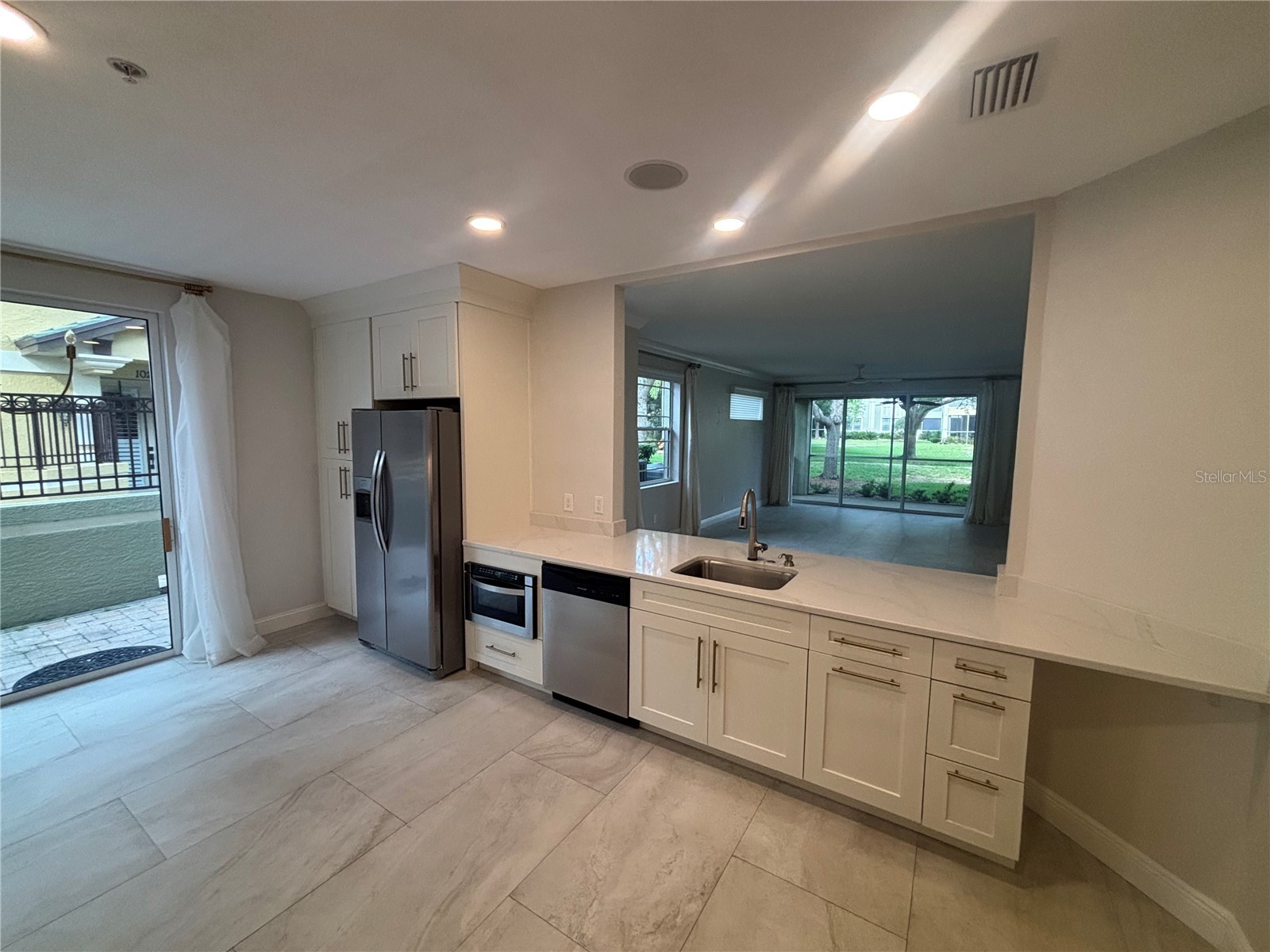 6536 Moorings Point Circle #101 Lakewood Ranch FL 34202 A4693212 image4