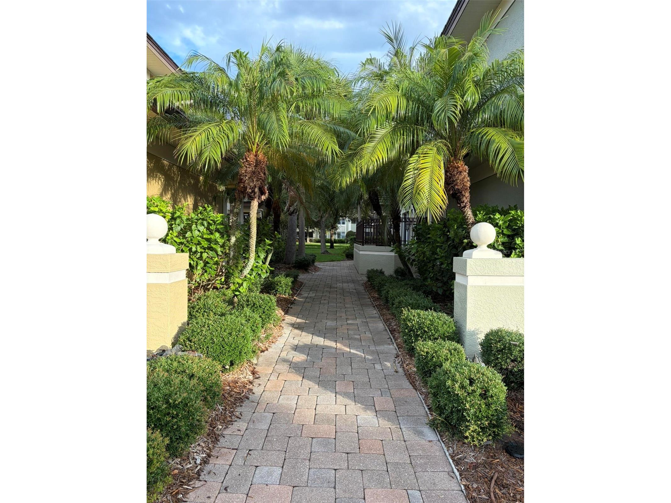 6536 Moorings Point Circle #101 Lakewood Ranch FL 34202 O6423762 image3