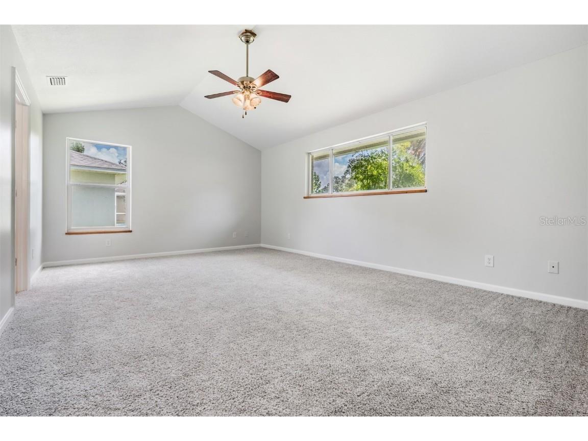 6536 Northlake Drive Zephyrhills FL 33542 T3545068 image12