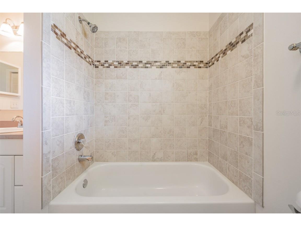 6536 Northlake Drive Zephyrhills FL 33542 T3545068 image24