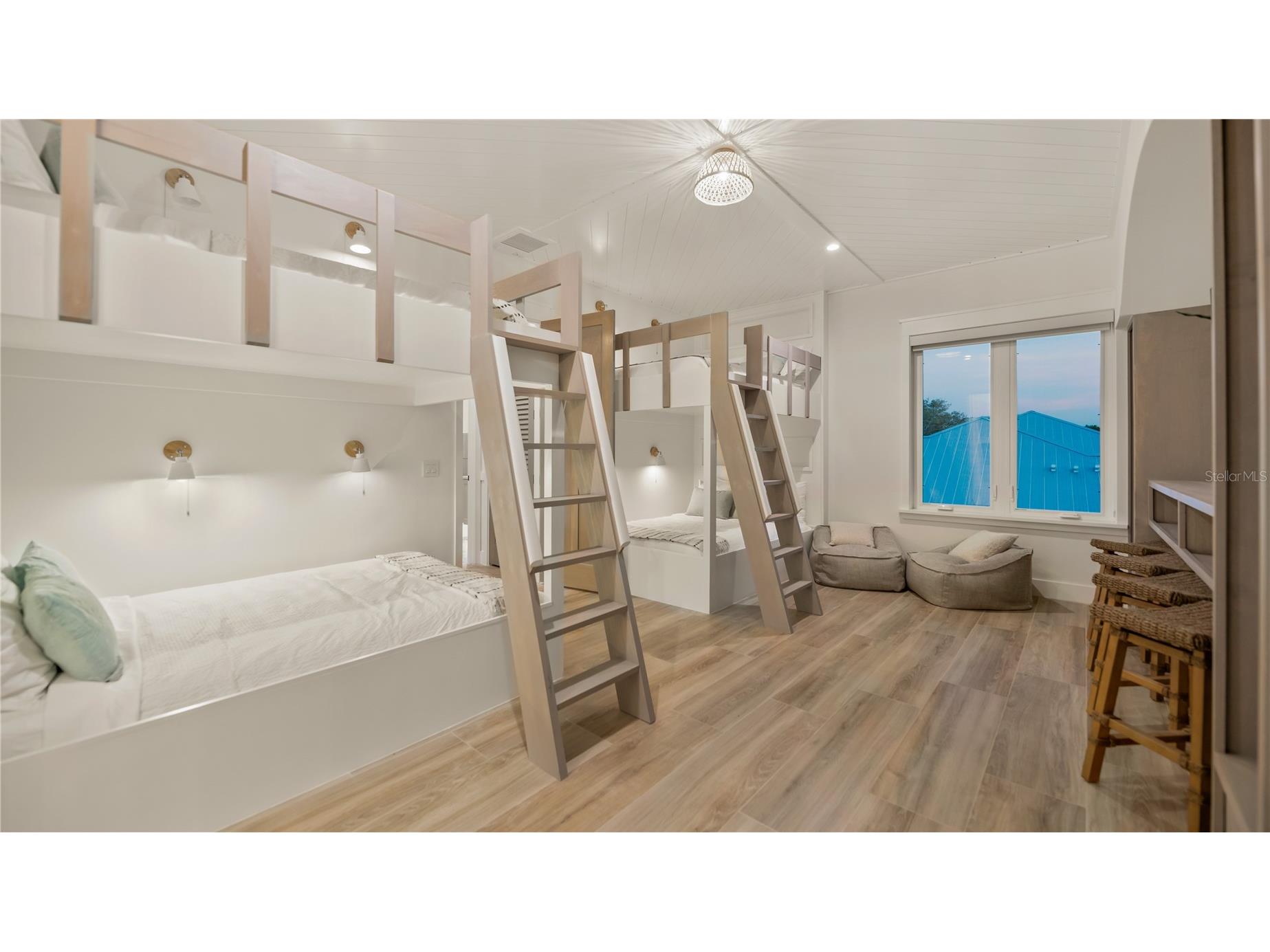 6536 Peacock Road Sarasota FL 34242 A4688703 image50