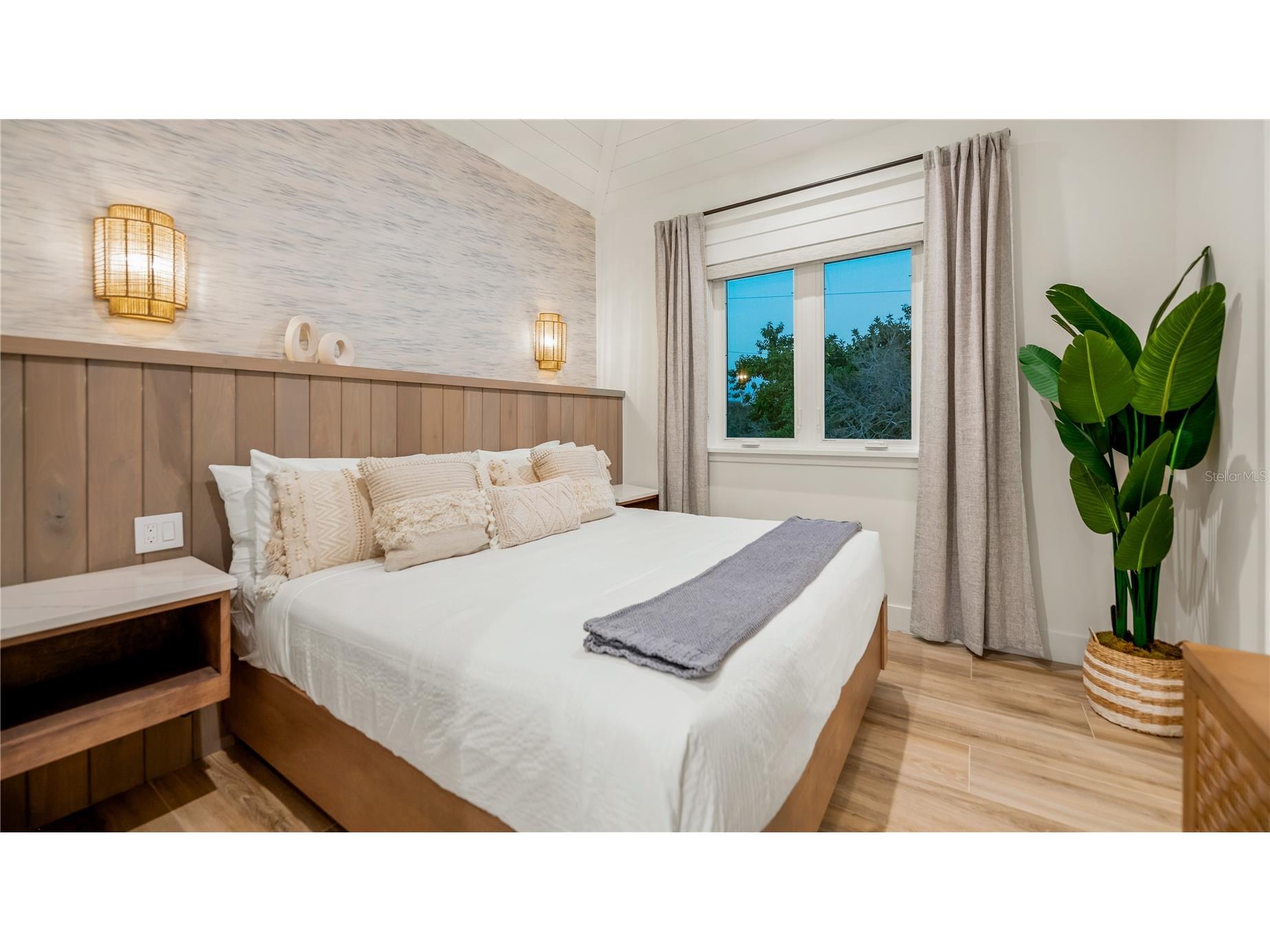 6536 Peacock Road Sarasota FL 34242 A4688703 image56