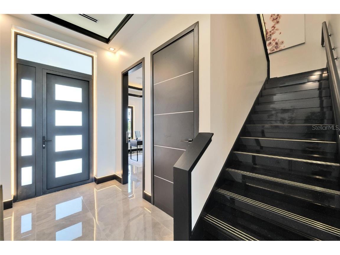 6536 Simone Shores Circle Apollo Beach FL 33572 TB8346839 image10