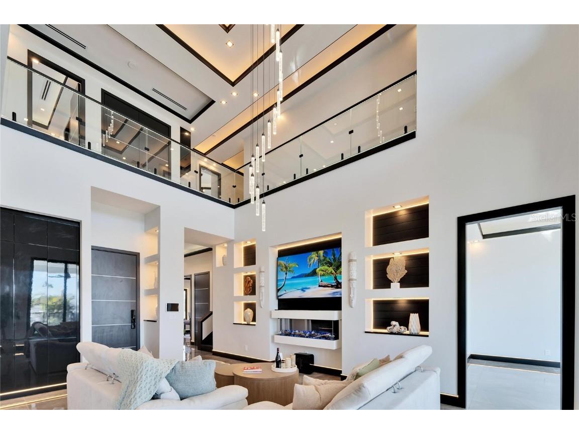 6536 Simone Shores Circle Apollo Beach FL 33572 TB8346839 image17