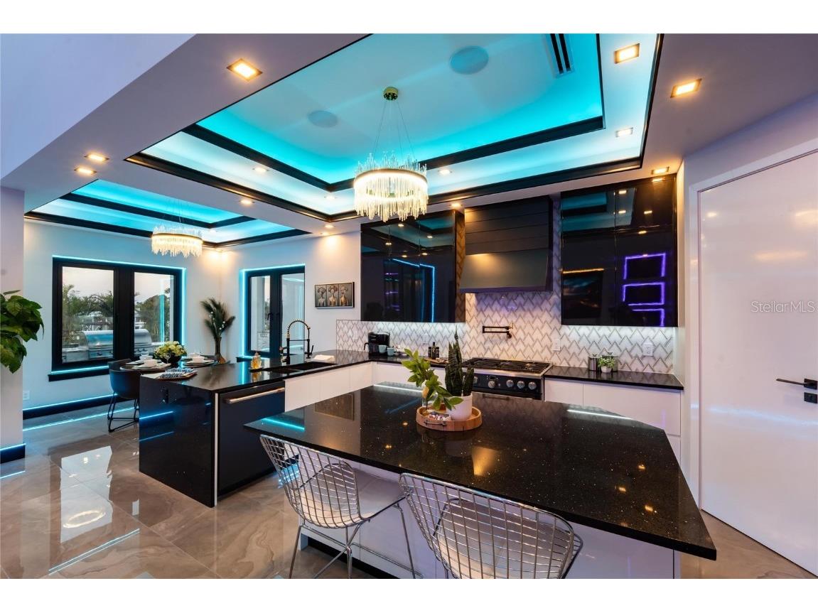 6536 Simone Shores Circle Apollo Beach FL 33572 TB8346839 image24