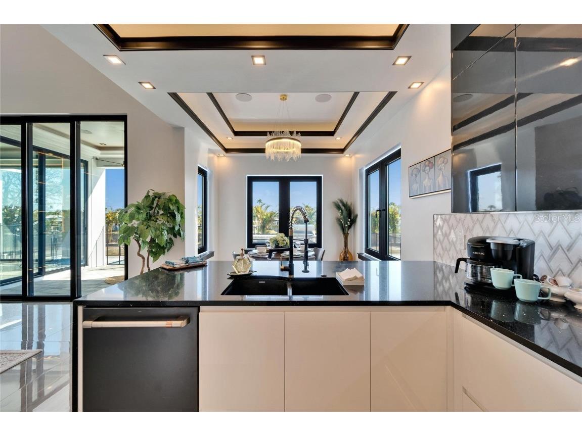 6536 Simone Shores Circle Apollo Beach FL 33572 TB8346839 image30