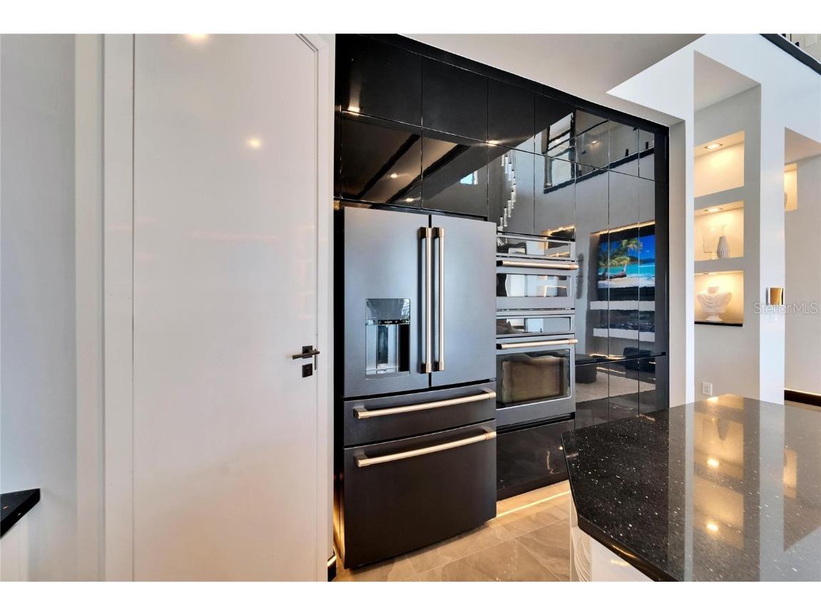 6536 Simone Shores Circle Apollo Beach FL 33572 TB8346839 image36