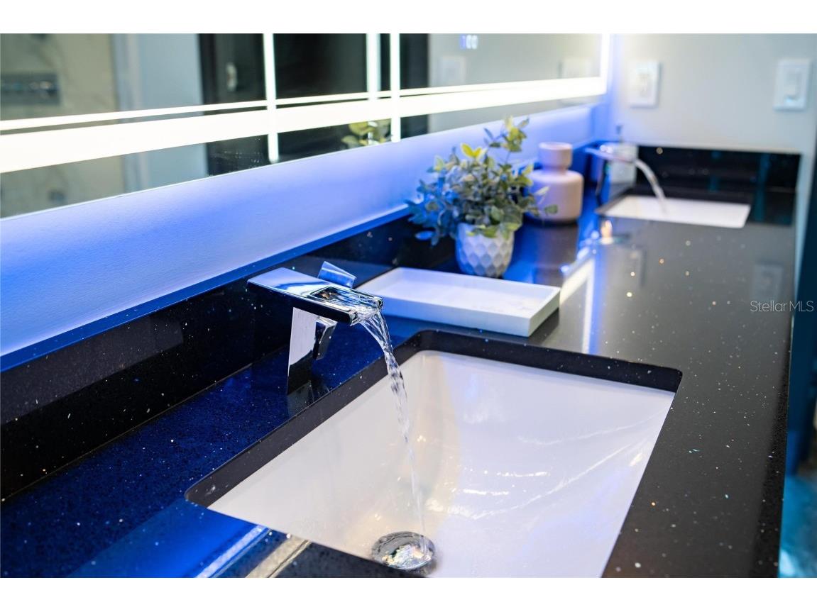 6536 Simone Shores Circle Apollo Beach FL 33572 TB8346839 image51