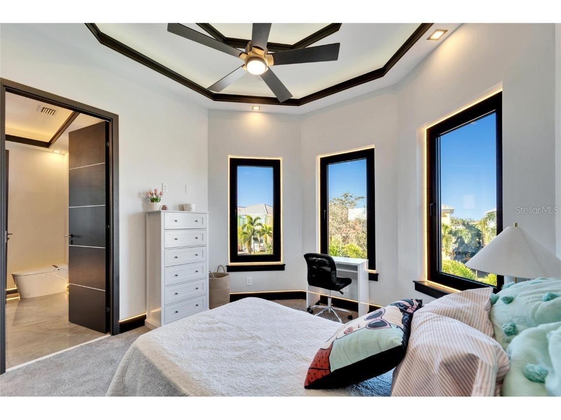 6536 Simone Shores Circle Apollo Beach FL 33572 TB8346839 image56