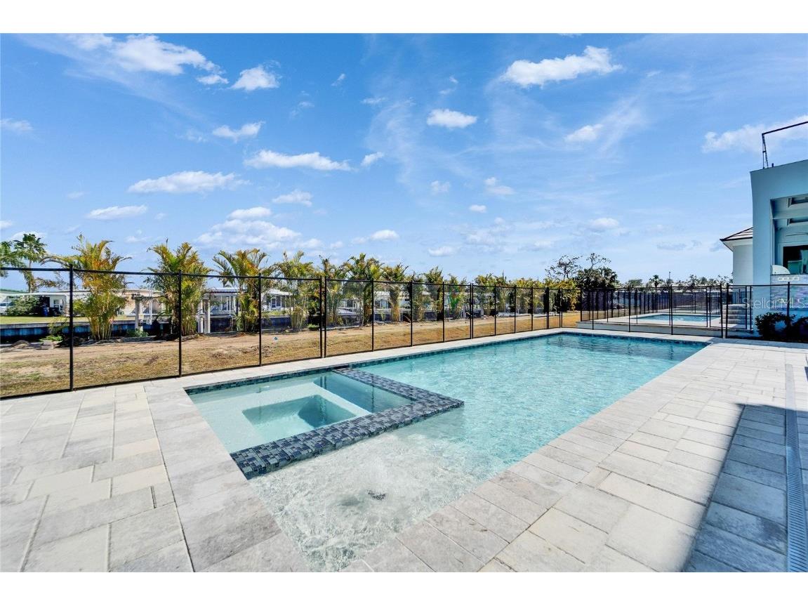 6536 Simone Shores Circle Apollo Beach FL 33572 TB8346839 image87