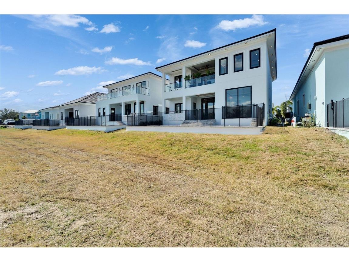 6536 Simone Shores Circle Apollo Beach FL 33572 TB8346839 image89