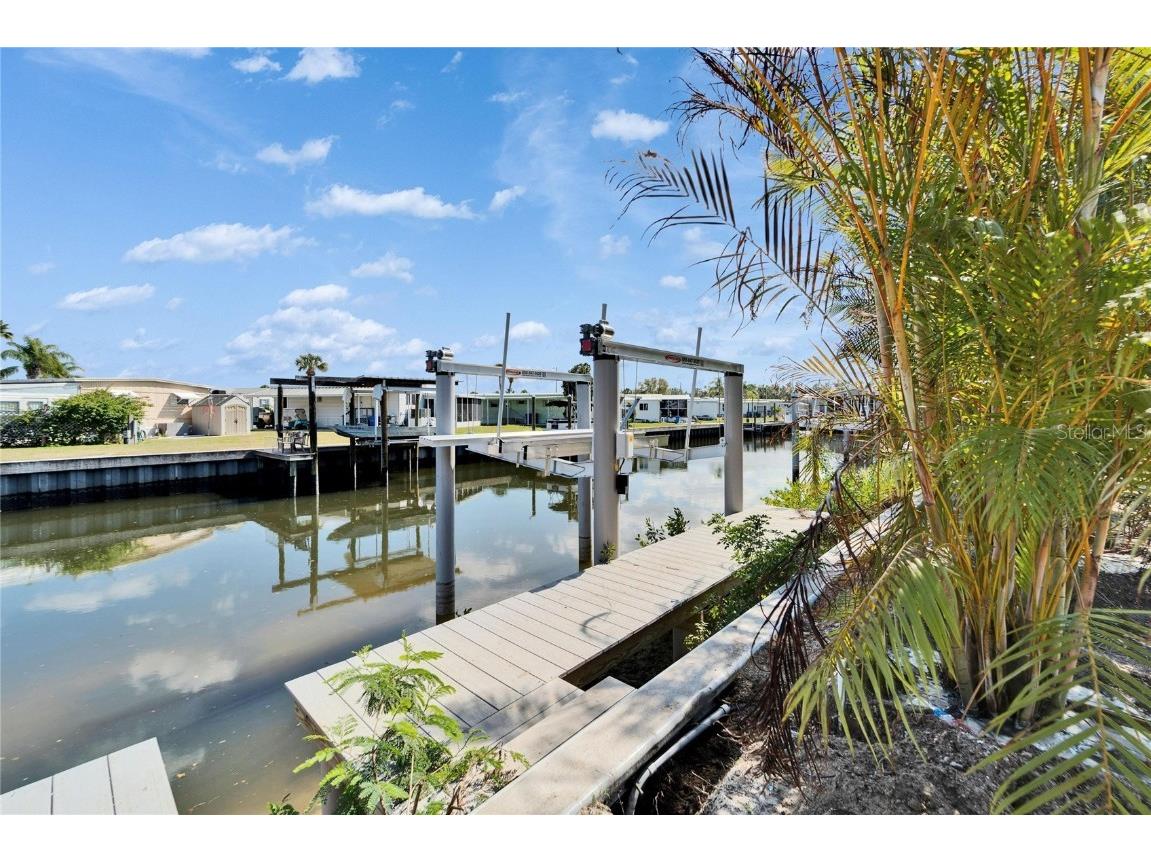 6536 Simone Shores Circle Apollo Beach FL 33572 TB8346839 image92