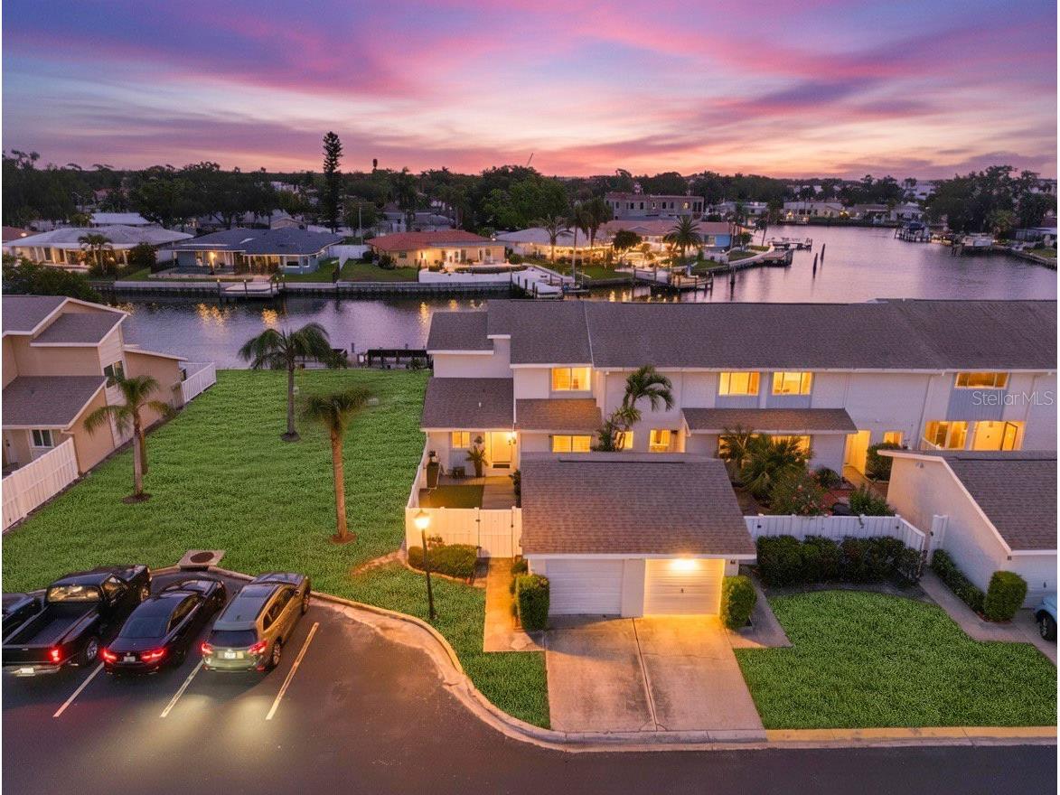6537 Cape Hatteras Way NE #1 Saint Petersburg FL 33702 TB8502870 image1