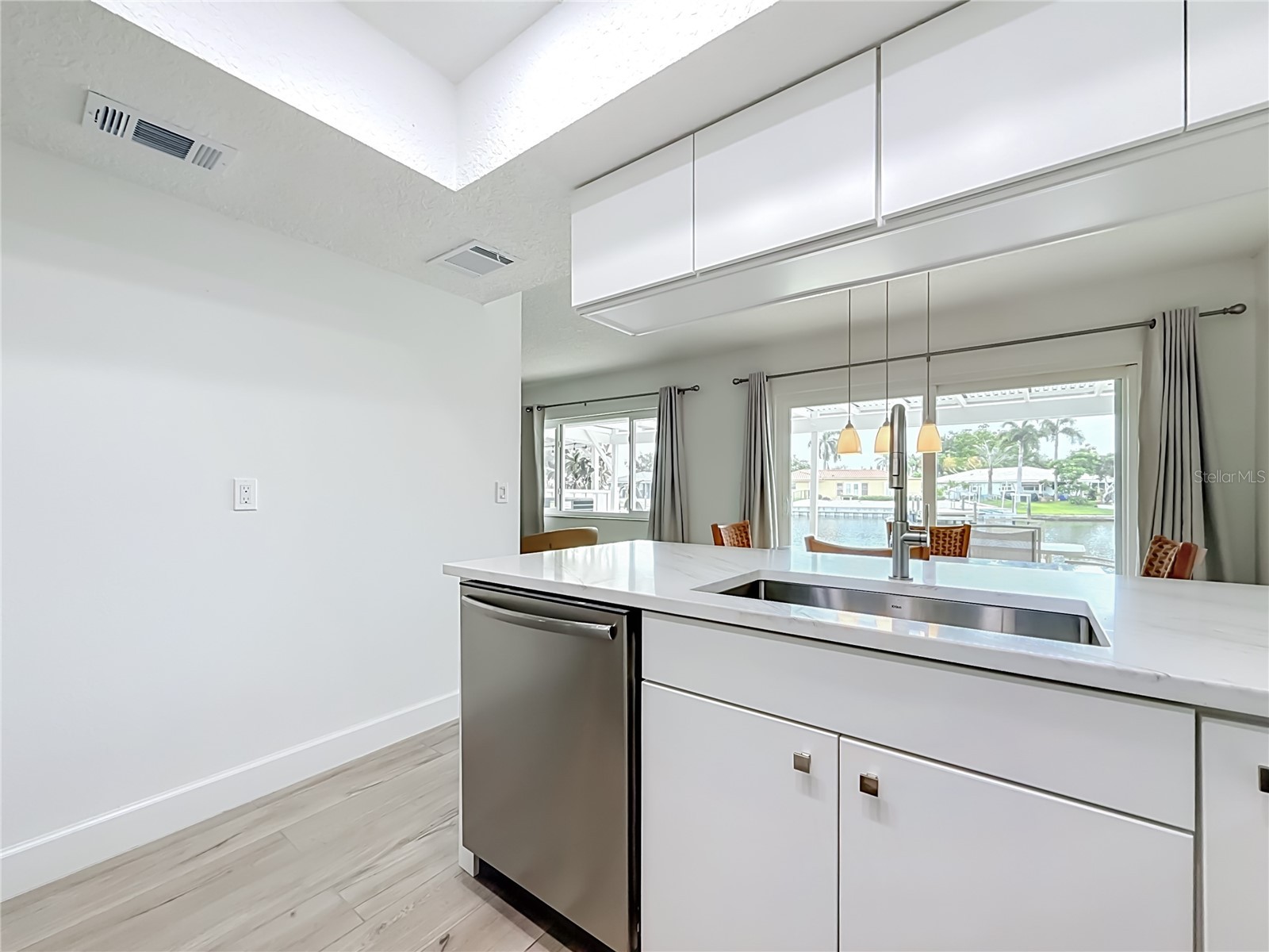 6537 Cape Hatteras Way NE #2 Saint Petersburg FL 33702 TB8529984 image11