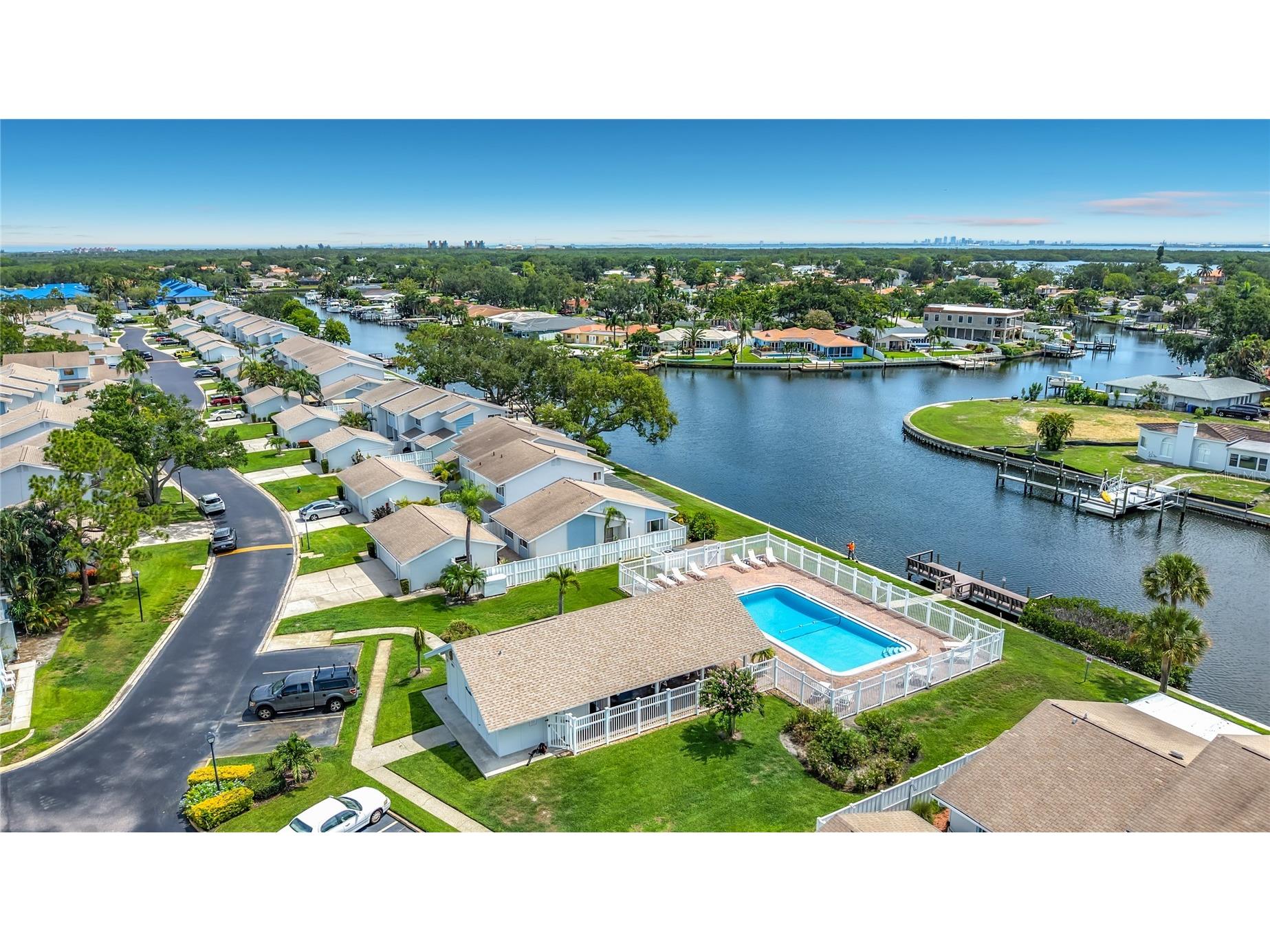 6537 Cape Hatteras Way NE #2 Saint Petersburg FL 33702 TB8529984 image68