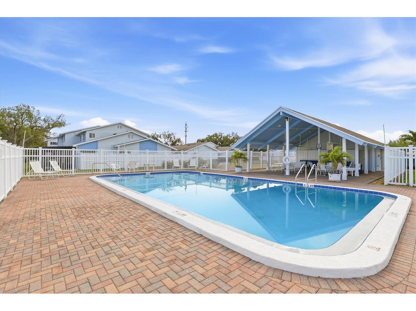 6537 Cape Hatteras Way NE #4 Saint Petersburg FL 33702 - BAYOU GRANDE TB8485295 image60