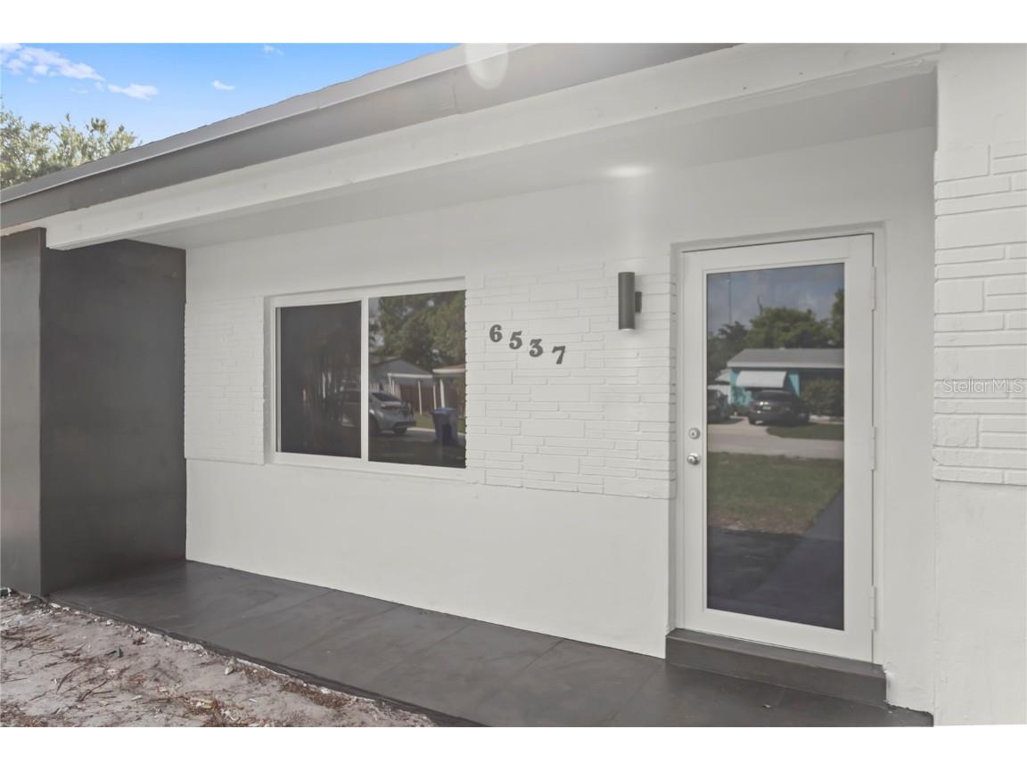 6537 SW 28th Street Miramar FL 33023 O6226327 image1