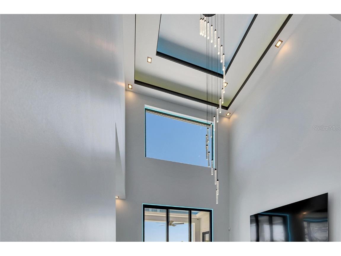 6538 Simone Shores Circle Apollo Beach FL 33572 TB8346840 image16