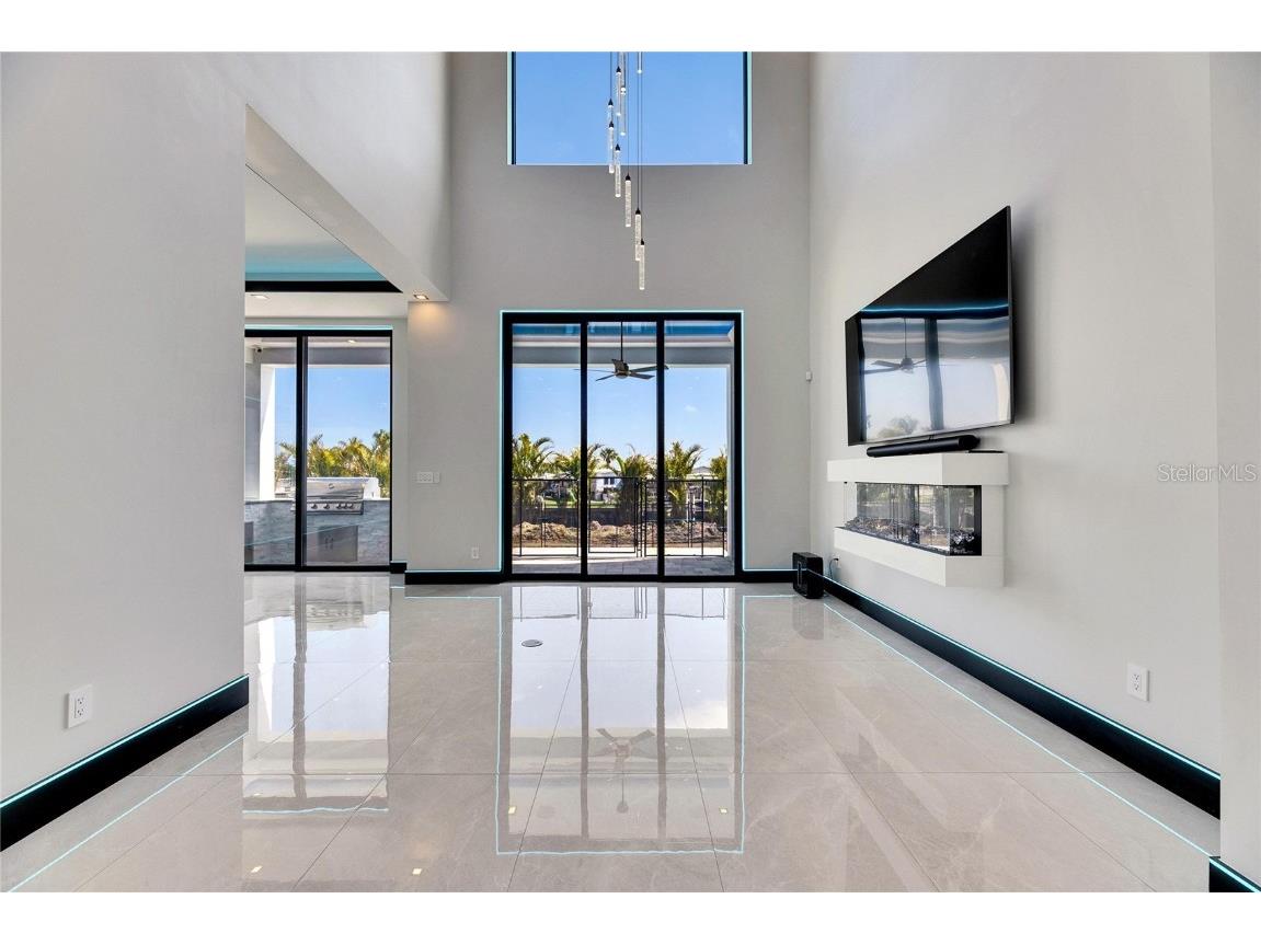 6538 Simone Shores Circle Apollo Beach FL 33572 TB8346840 image23