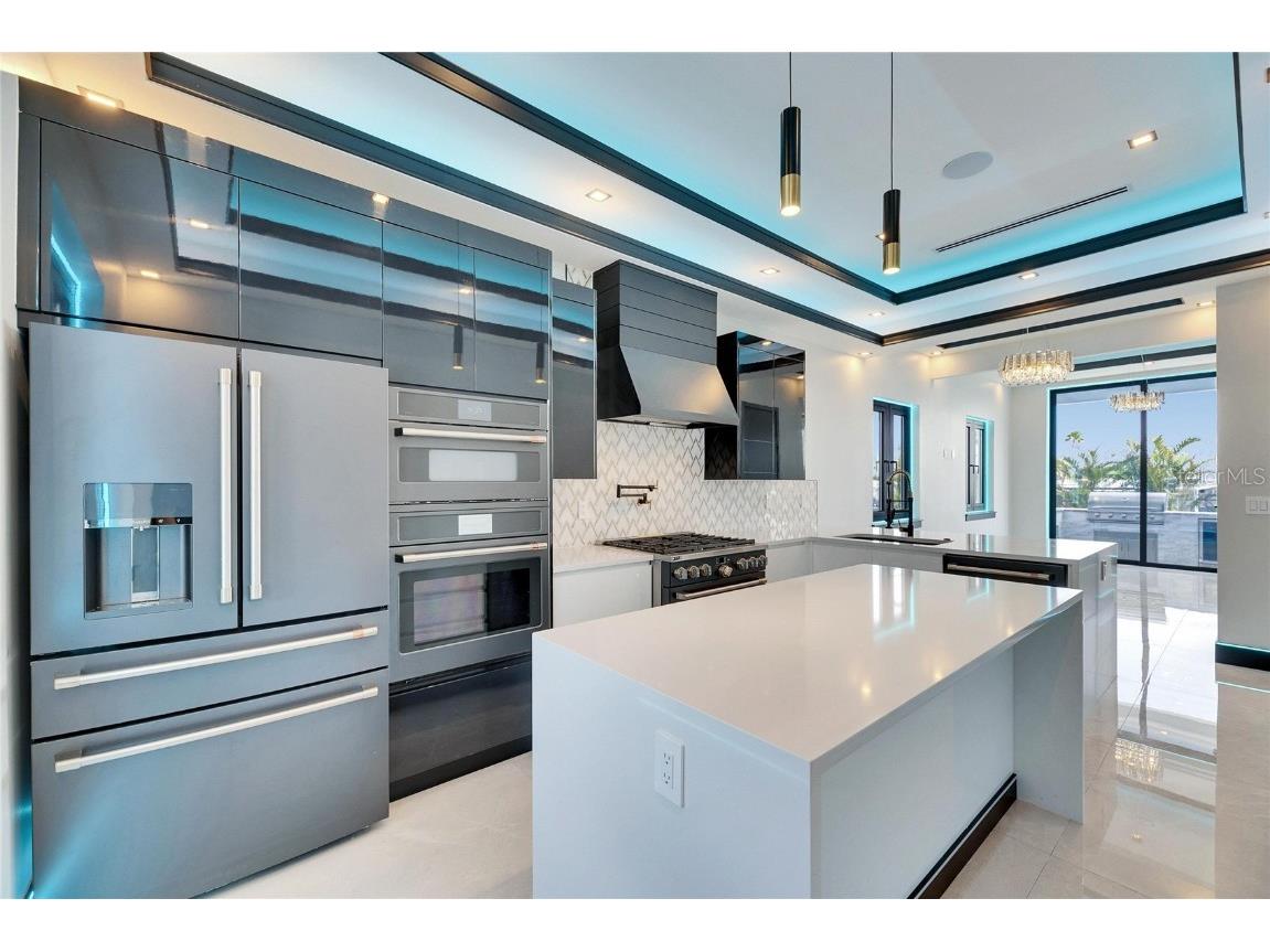 6538 Simone Shores Circle Apollo Beach FL 33572 TB8346840 image26